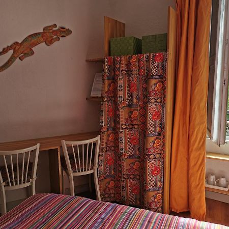 Logis Des Douves Panzió Tiffauges Kültér fotó
